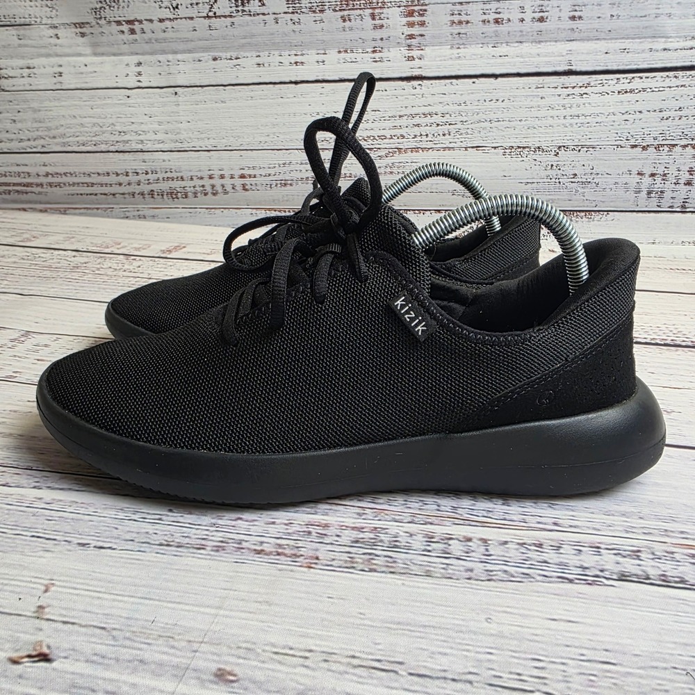 Kizik Madrid Eco Mens 10 Black Blackout Hands Free Slip On Sneakers DMADBK02-1D